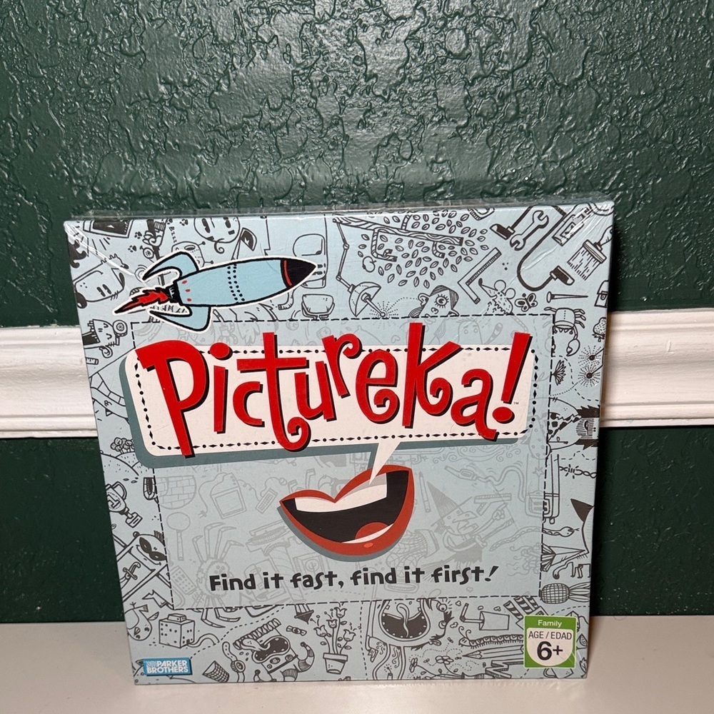 NEW! Pictureka Board Game by Parker Brothers - Picture 9 of 9